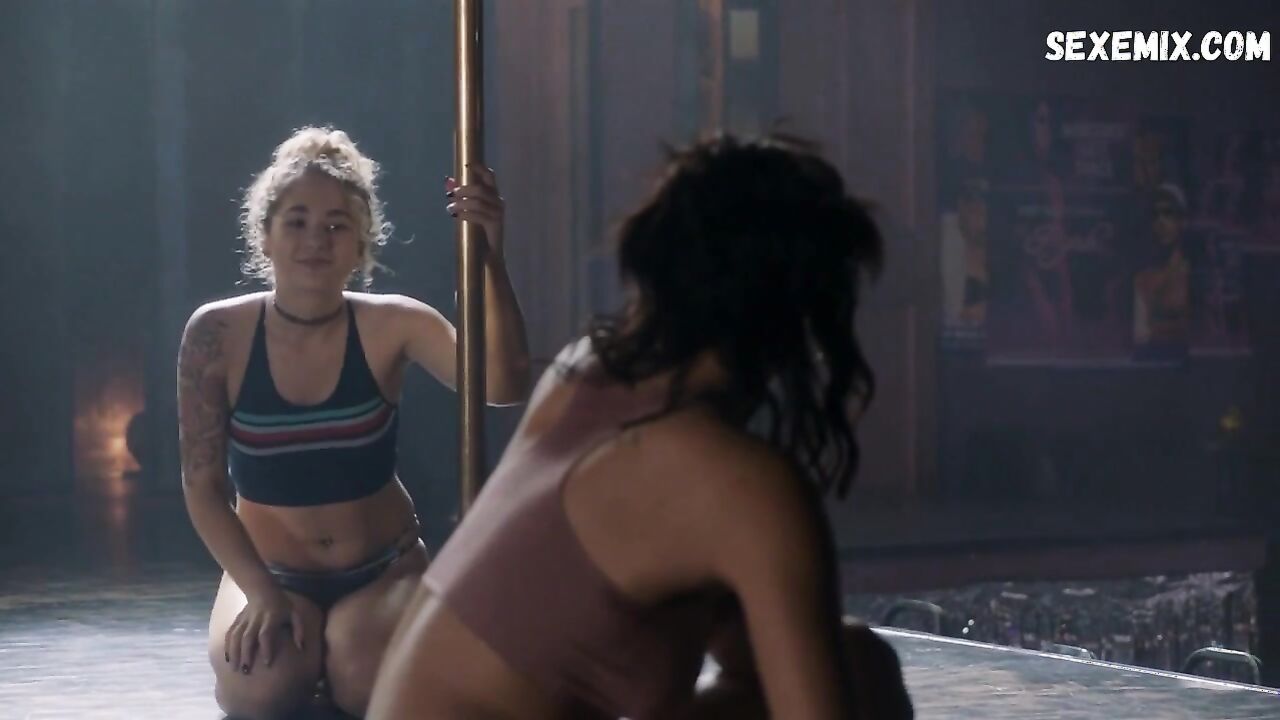 Brandee Evans, Elarica Johnson, Shannon Thornton sexy, scene in P-Valley s01e04 (2020)