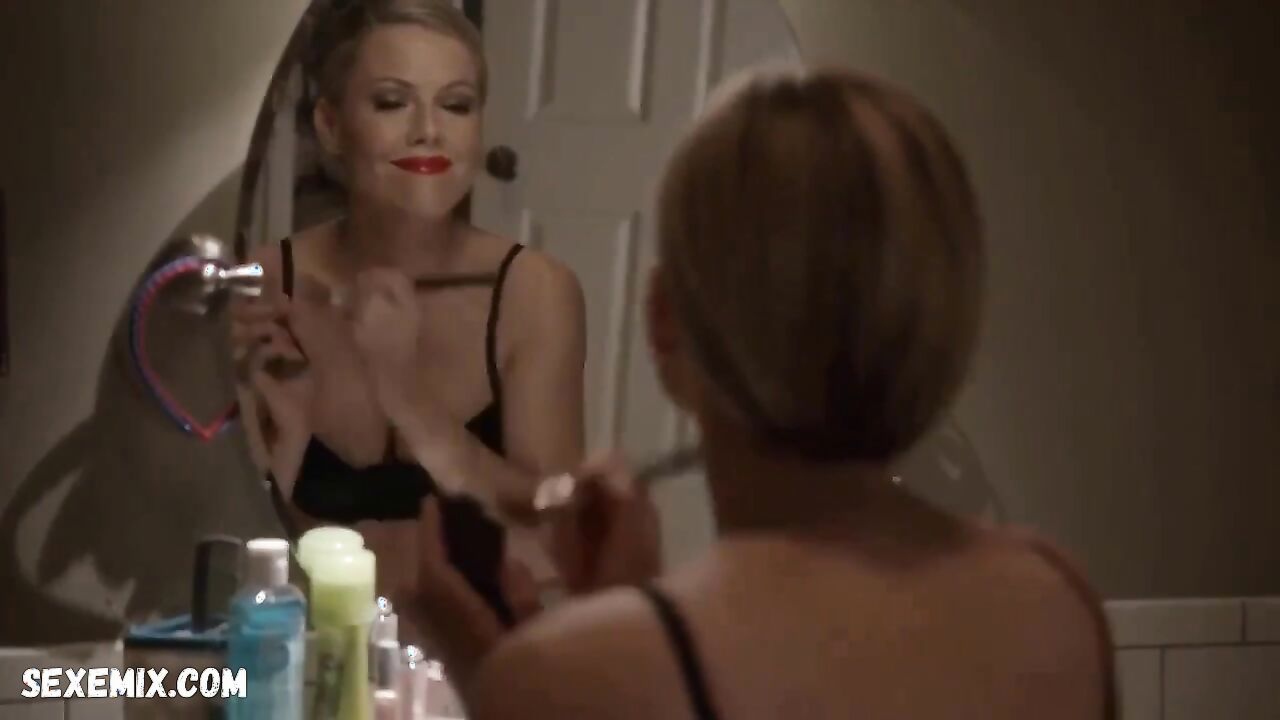 Chastity Dotson, Kathleen Robertson sexy, Szene in Murder in the First s01e02 (2015)