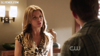 Bikini di AnnaLynne McCord, scena in 90210 s04e04 (2011)