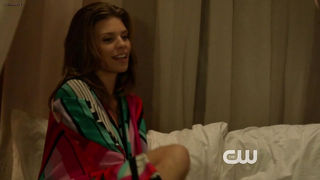 AnnaLynne McCord sexy, scena in 90210 s05e20 (2013)