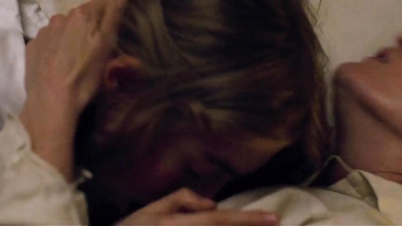 Celebrity Kate Winslet and Saoirse Ronan in Lesbian Sex