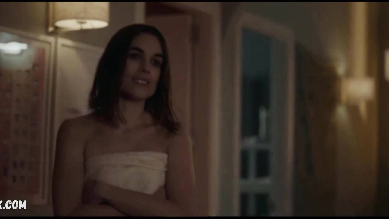 Adriana Ugarte underwear, scene in Parot s01e04,05,06,10 (2021)