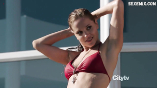 Margarita Levieva w czerwonym bikini, scena w Zemście s01e08 (2011)