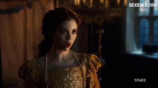 Charlotte Hope, Stephanie Levi-John sexy, scene in The Spanish Princess s02e01 (2020)