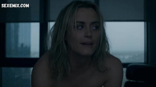 Taylor Schilling, Monica Rae Summers Gonzalez, scene in Orange Is the New Black s07e06-07 (2019)