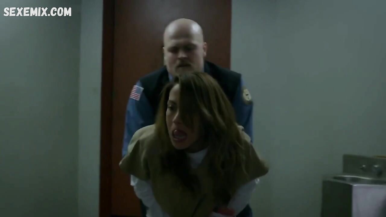 Elizabeth Rodriguez sex in car, scene in Orange Is the New Black s07e01,e05,e12 (2019)