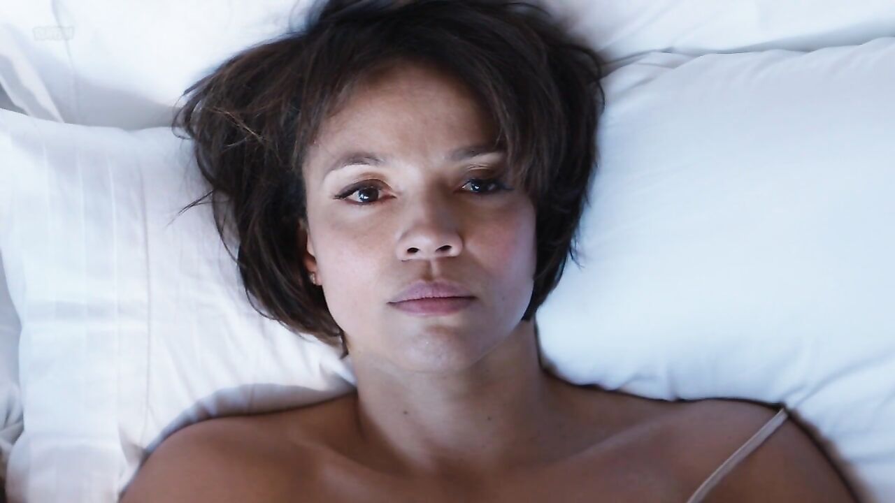 Carmen Ejogo underwear, scene in The Girlfriend Experience s02e12 (2017)