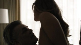 Riley Keough sexy, Szene in The Girlfriend Experience s01e04 (2016)