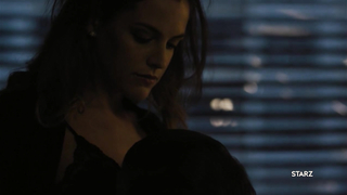 Riley Keough, scena sexy in The Girlfriend Experience s01e06 (2016)