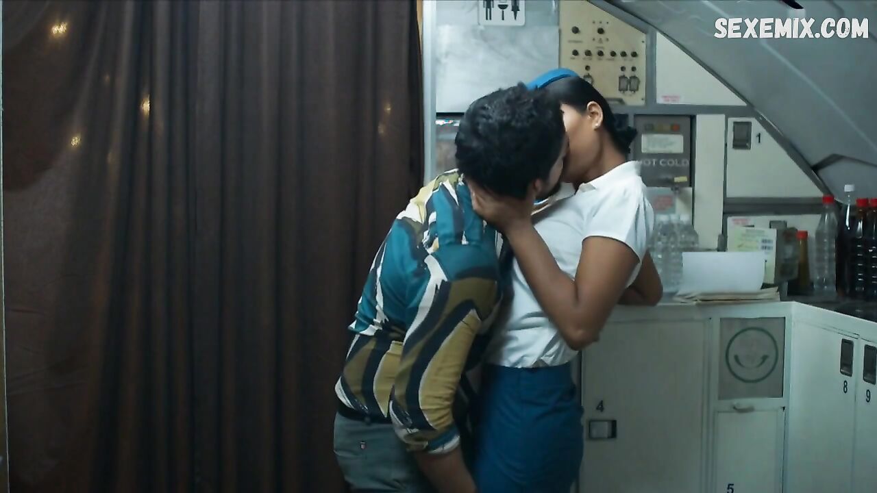 Amrita Das Gupta sexy scene in Mastram s01e03 (2020)