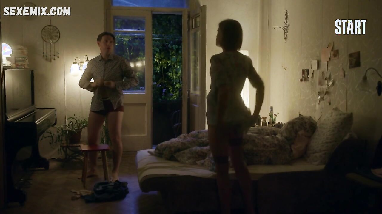 Evgeniya Borzyh underwear scene in Bolshaya sekunda s01e01 (2021)