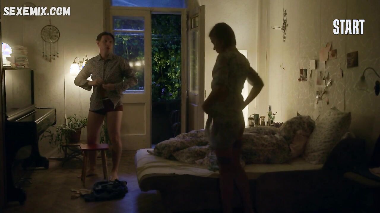 Evgeniya Borzyh underwear scene in Bolshaya sekunda s01e01 (2021)