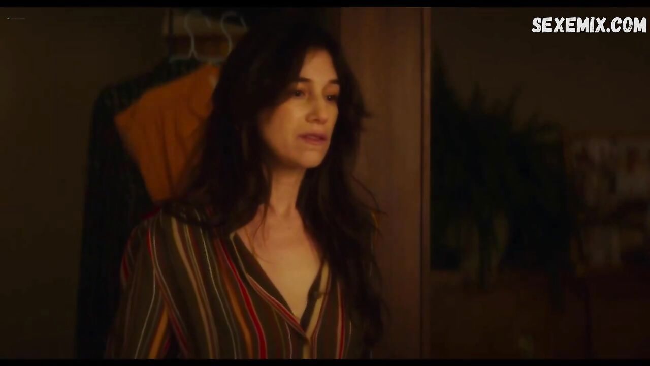 Charlotte Gainsbourg, Noée Abita-Szene in „Die Passagiere der Nacht“ (2022)