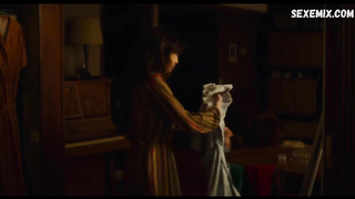 Charlotte Gainsbourg, Noée Abita scene in The Passengers of the Night (2022)