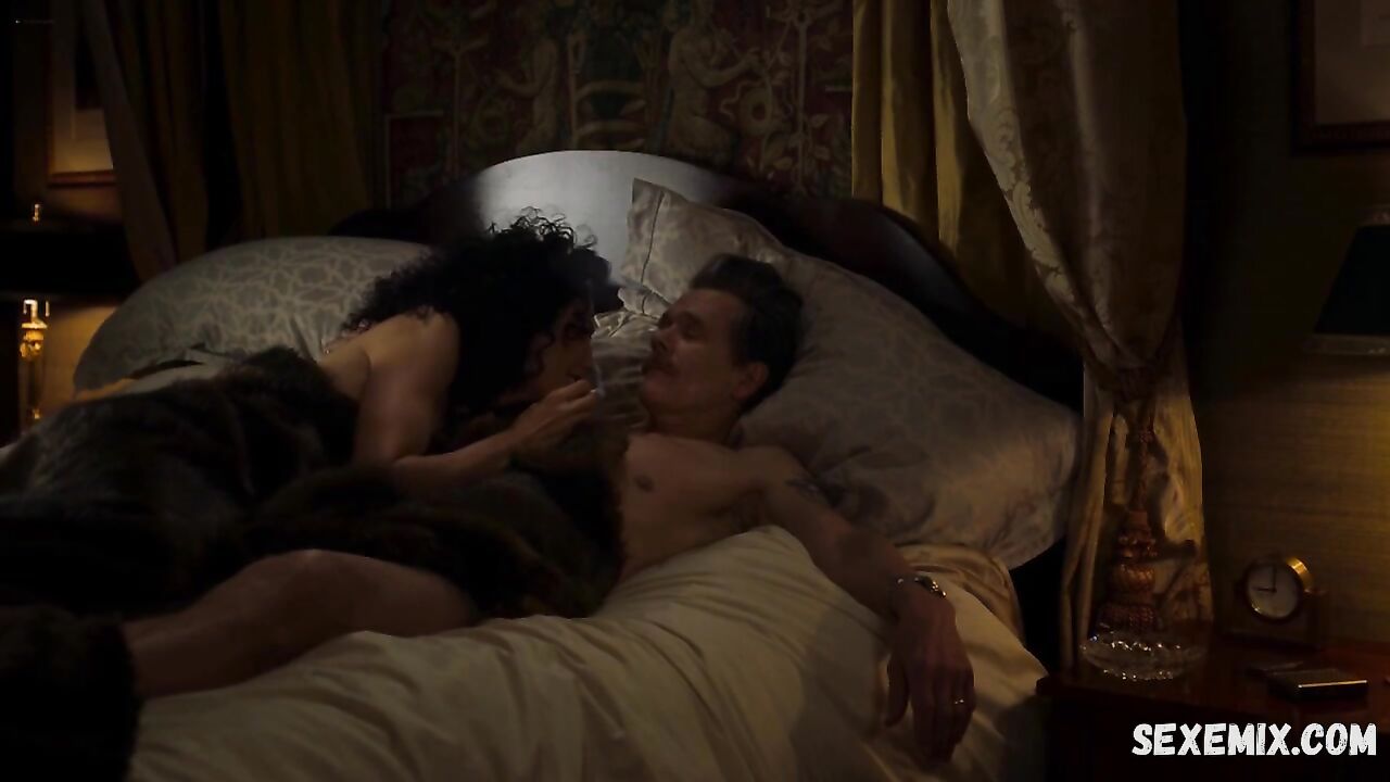 Joanne Kelly, Nathalie Rock, Ester Jiron nude scene in City on a Hill s03e01-5 (2022)