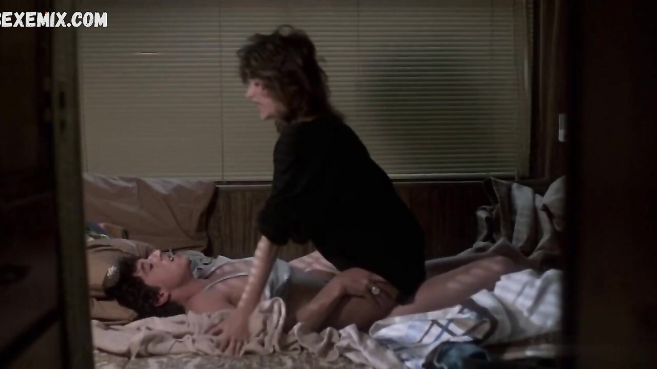 Darcy DeMoss is very sexy and seductive in Friday the 13th Part VI Jason Lives (1986)