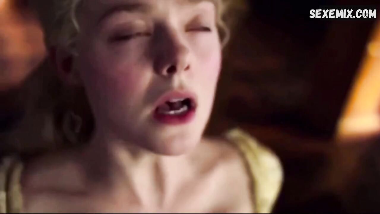 Elle Fanning has an orgasm. Scene in the Great