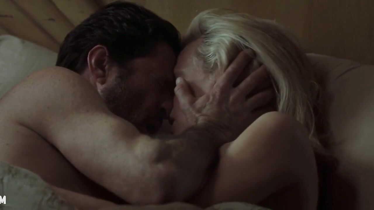 Kim Basinger is showing bare butt while she is having sex - The Burning Plain (2008)