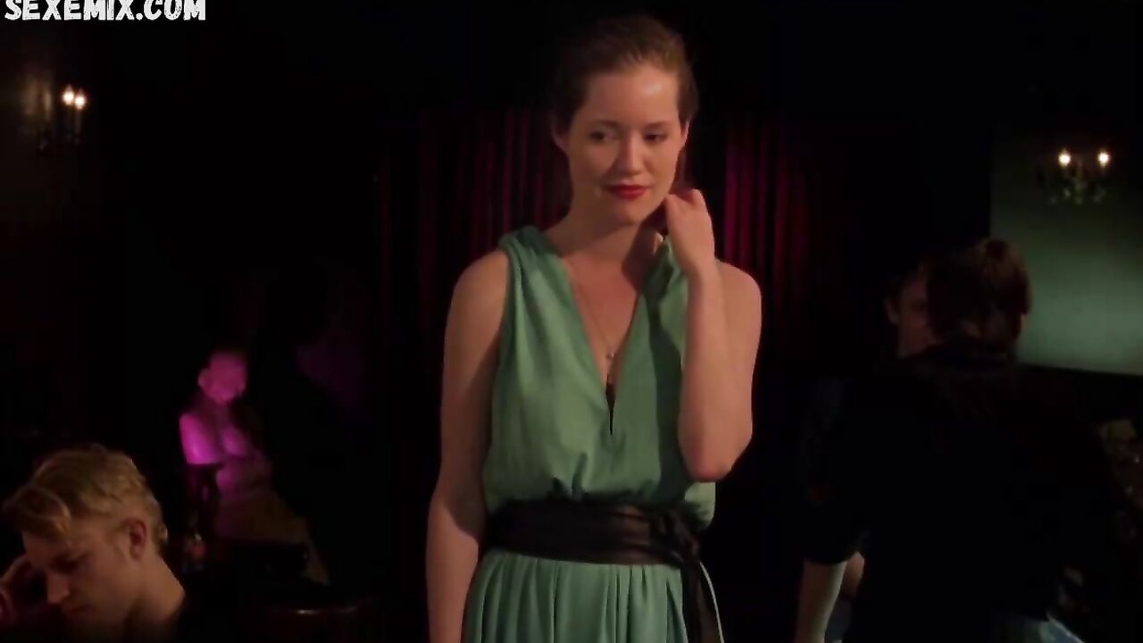 Sofie Hoflack sexy scene in Elle Danse Seule (2012)