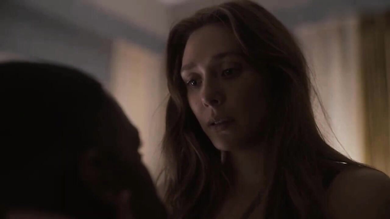 Elizabeth Olsen is looking sexy in the movie “Sorry For Your Loss”