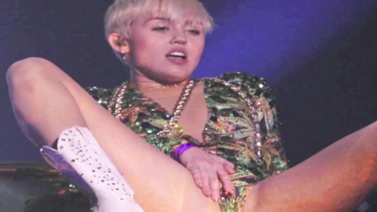 Miley Cyrus Uncensored