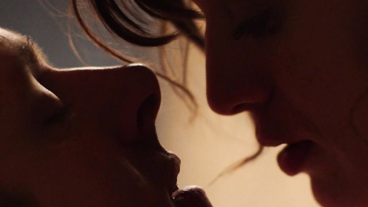 Lizzy Caplan - Masters of Sex s04e09 (2016)