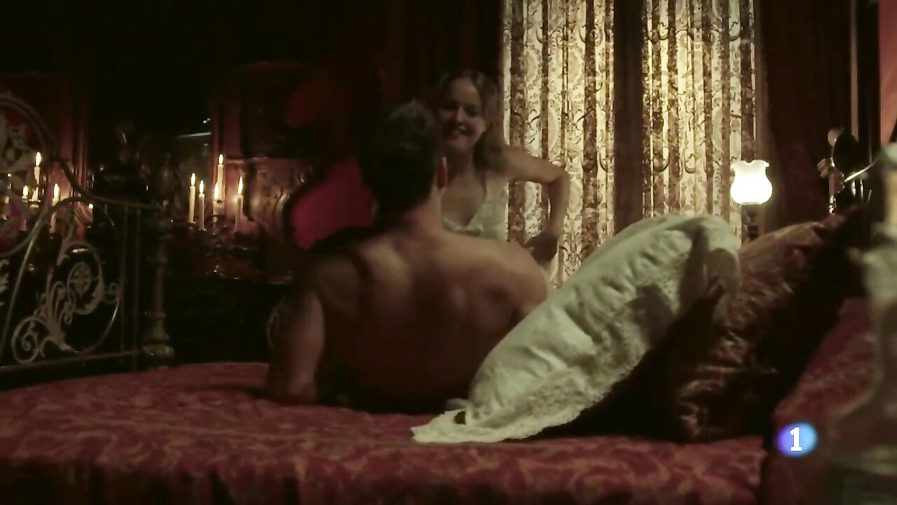 Esmeralda Moya nude scene in  Victor Ros s02e01 (2016)