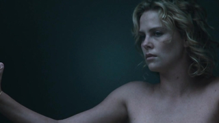 Charlize Theron Nacktszene in The Burning Plain (2008)