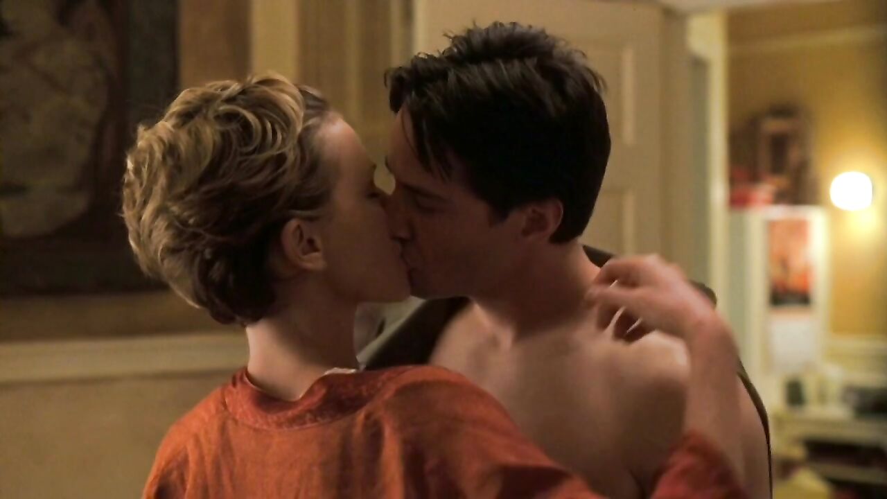 Charlize Theron sexy scene in Sweet November (2001)