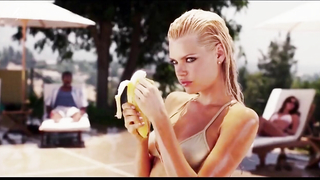 Sophie Monk in sexy scene from Date Movie. She looks pretty hot in that bikini.