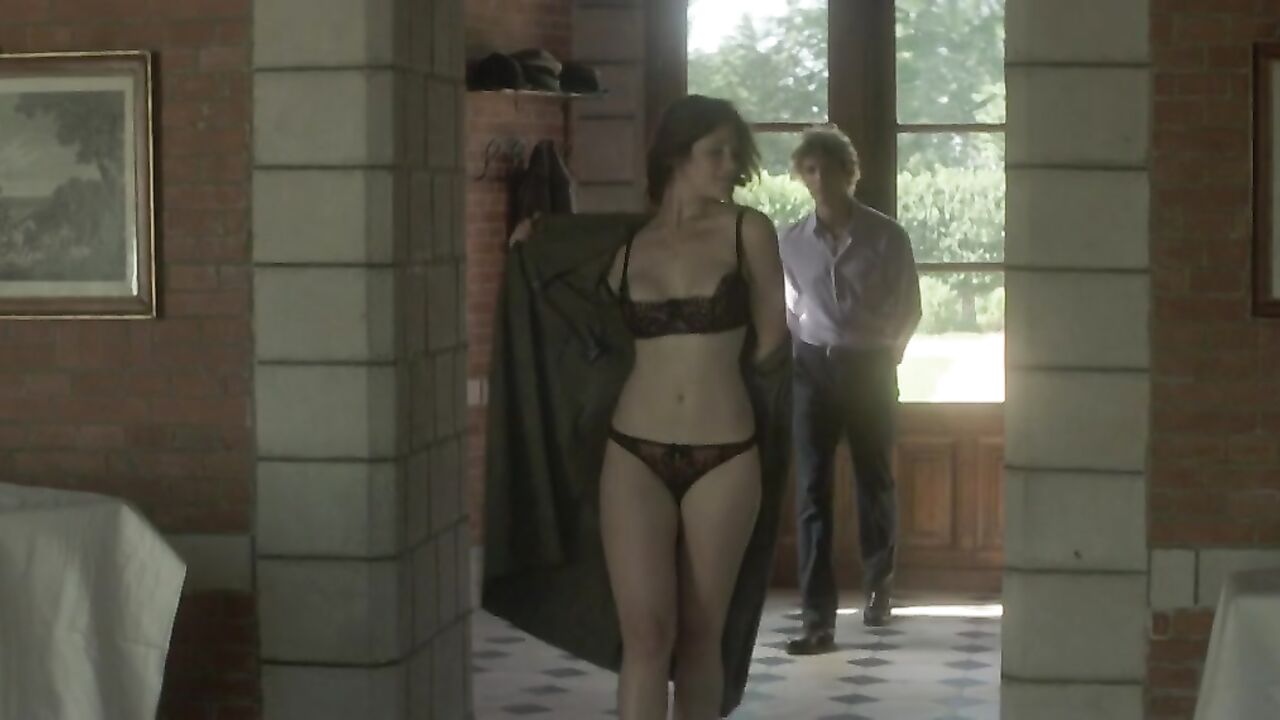 Gemma Arterton nude, She is lying on the table, getting fucked - Gemma Bovery (2014)