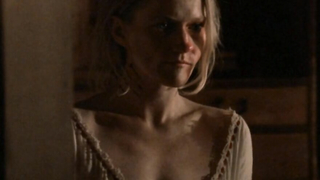 Paula Malcomson nude, She shows us her tits - Deadwood season 1 (2004)