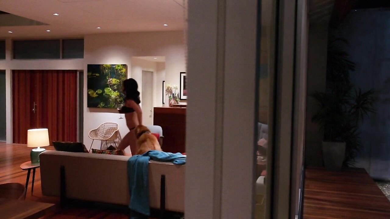 Lisa Edelstein in black lingerie, scene from - Girlfriends' Guide to Divorce s01e03 (2014)