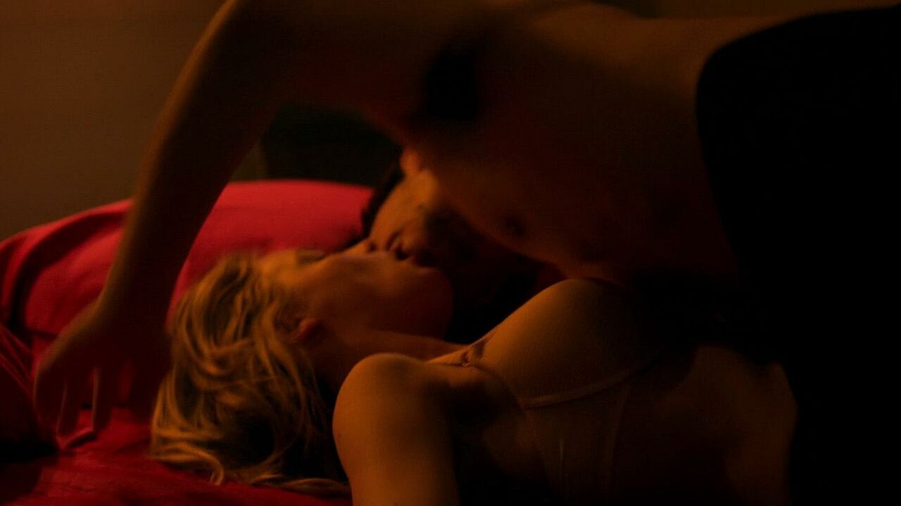 Gillian Jacobs sexy, Scottie Thompson nude, sex scene from The Lookalike (2014)