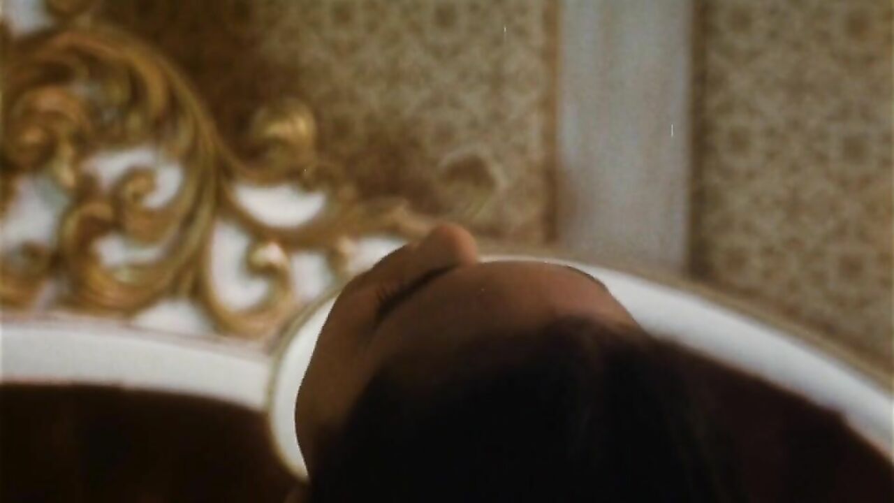 Laura Gemser nude, sex scene from International Prostitution (1980)