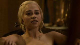 Emilia Clarke - Game of Thrones s03e08 (2013)