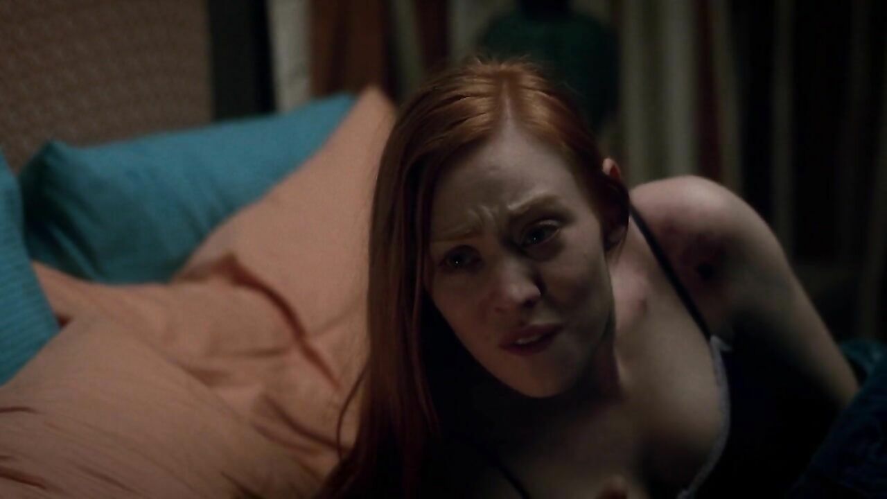 Deborah Ann Woll nackt, Sexszene aus True Blood s07e04-05 (2014)