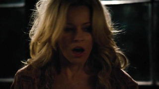 Elizabeth Banks - Walk Of Shame (2014)