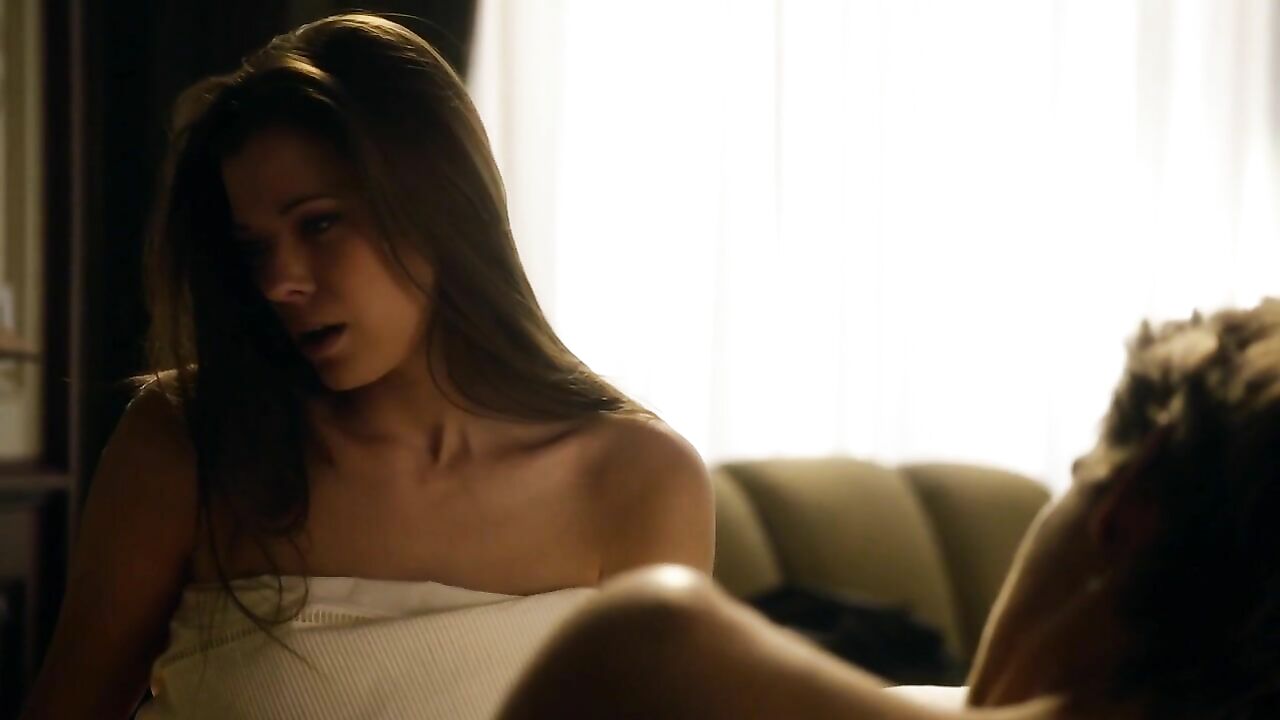 Peyton List nude, sex scene from The Tomorrow People s01e16 (2014)