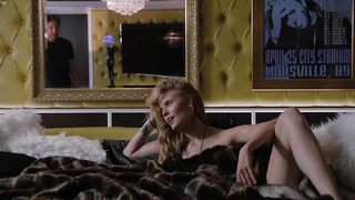 Maggie Grace nago, scena seksu z Californication s06e06 (2013)