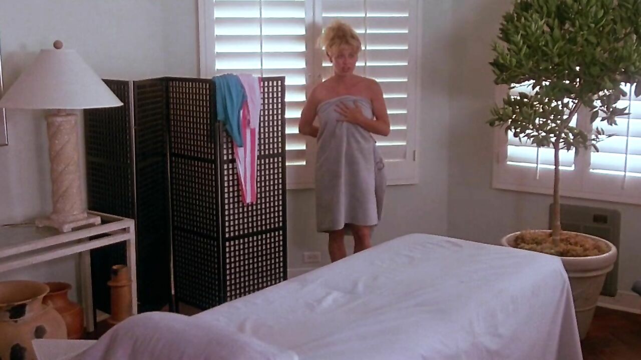 Lea Thompson, Victoria Jackson nude, sex scene from Casual Sex (1988)