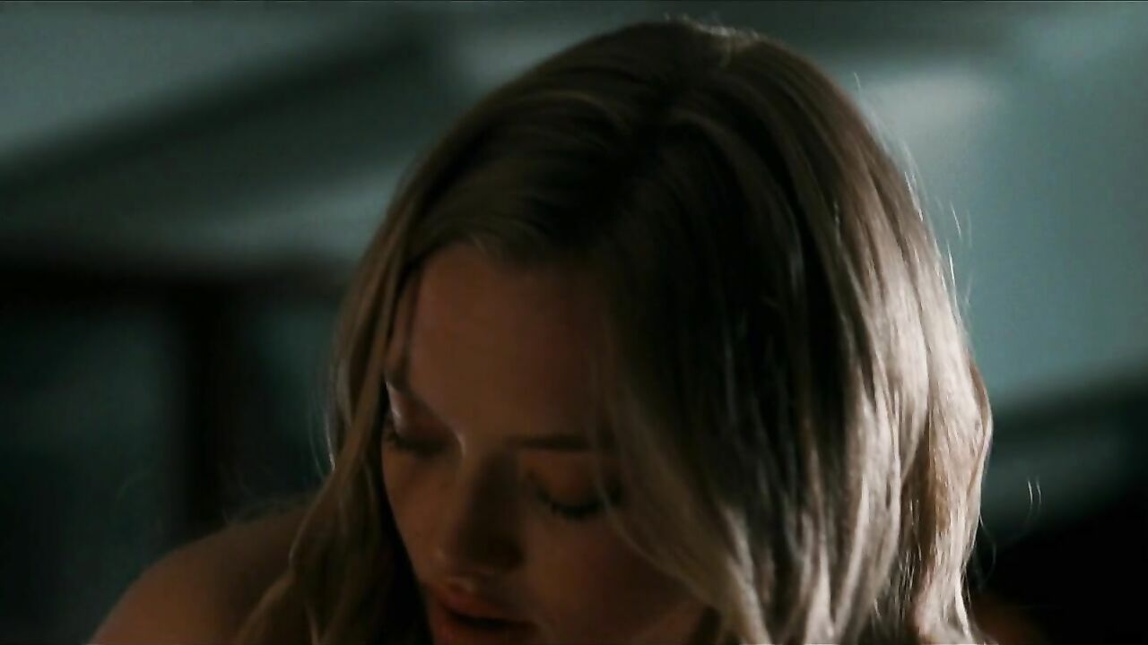 Amanda Seyfried nude, sex scene from Chloe (2009)