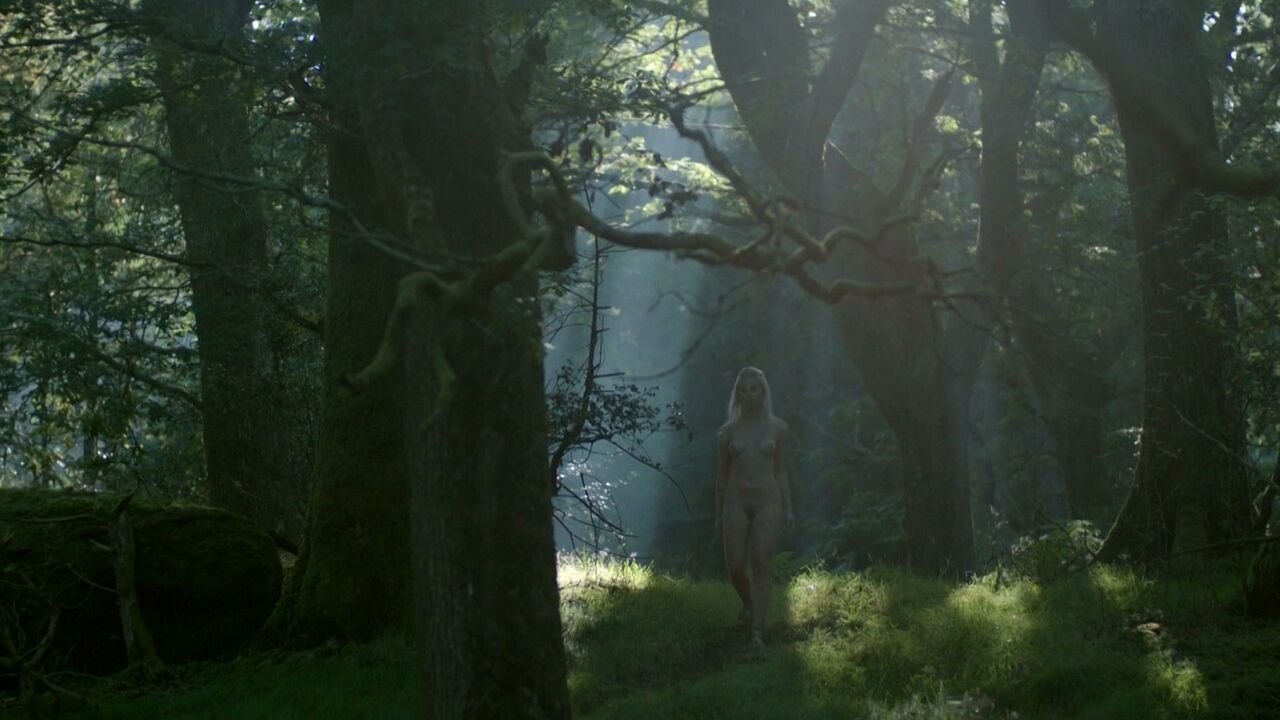 Ida Nielsen nude, sex scene from Vikings s04e11 (2016)