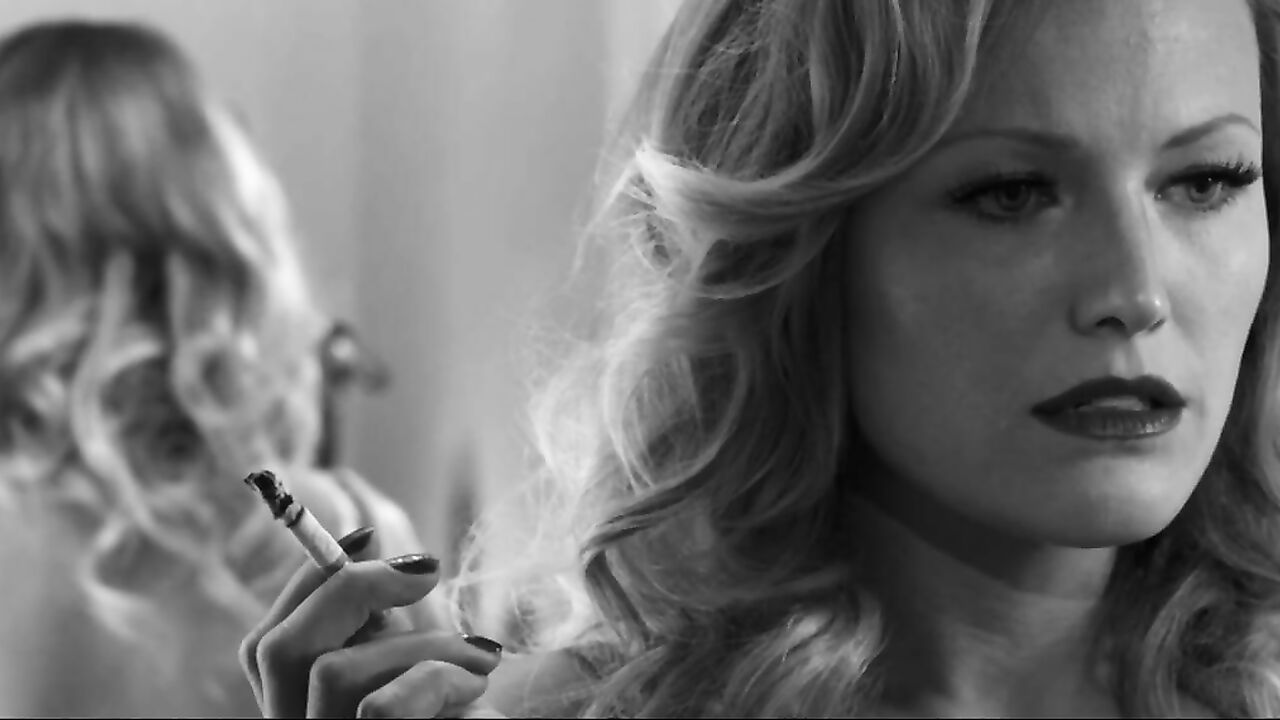 Malin Akerman nackt, Sexszene aus Hotel Noir (2012)