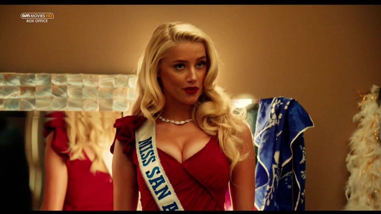 Amber Heard nackt, Sexszene aus Machete Kills (2013)