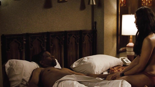 Paula Patton erotic scene from 2 Guns (2013)