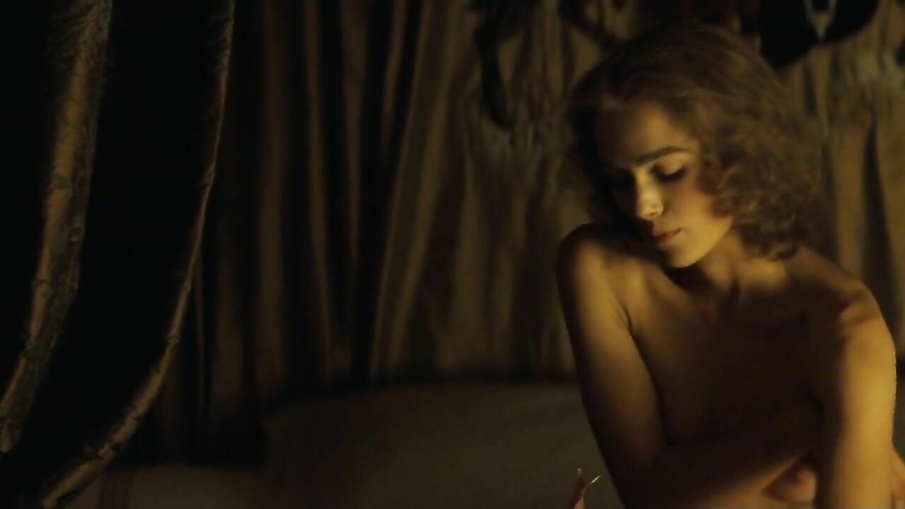 Keira Knightley and Hayley Atwell nude, sex scene from The Duchess (2008)