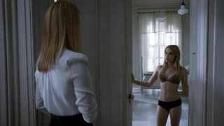 Emma Roberts nago, scena seksu z American Horror Story s03e01 02 (2013)