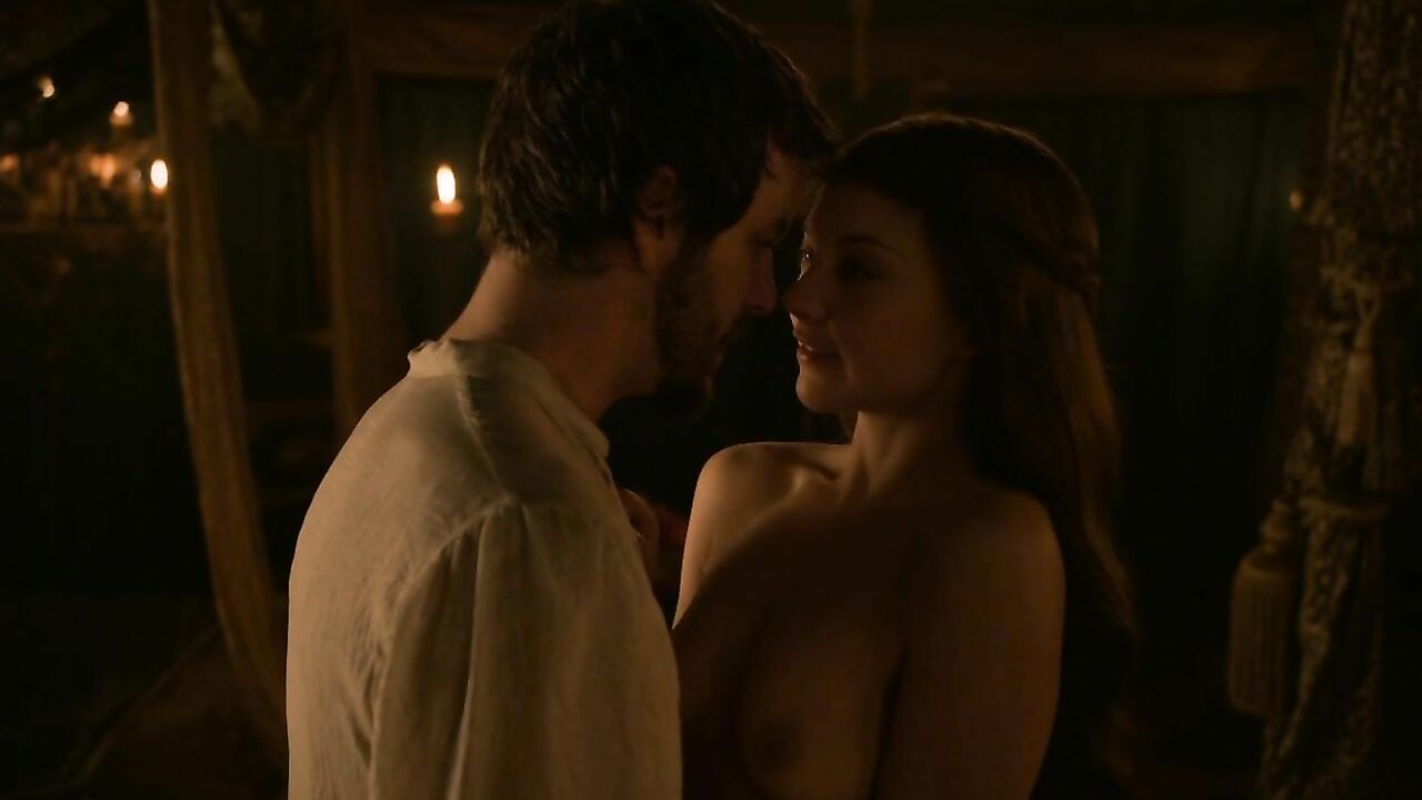 Natalie Dormer erotic scene from Game of Thrones s02e03 (2012)