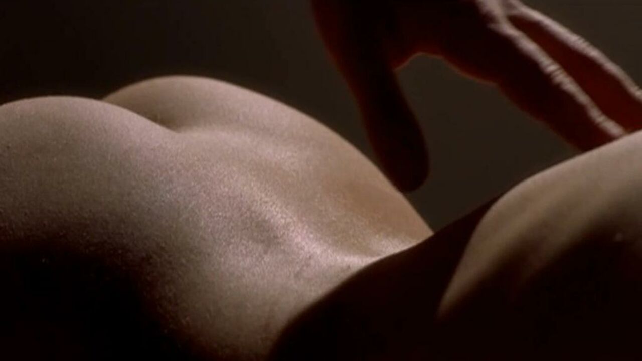 Jessica Biel nude, sex scene from London (2005)